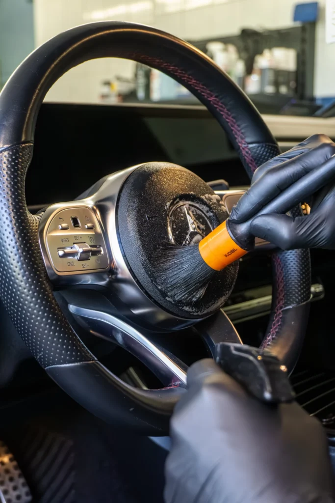 Dokładne pranie tapicerki Dudziński Detailing